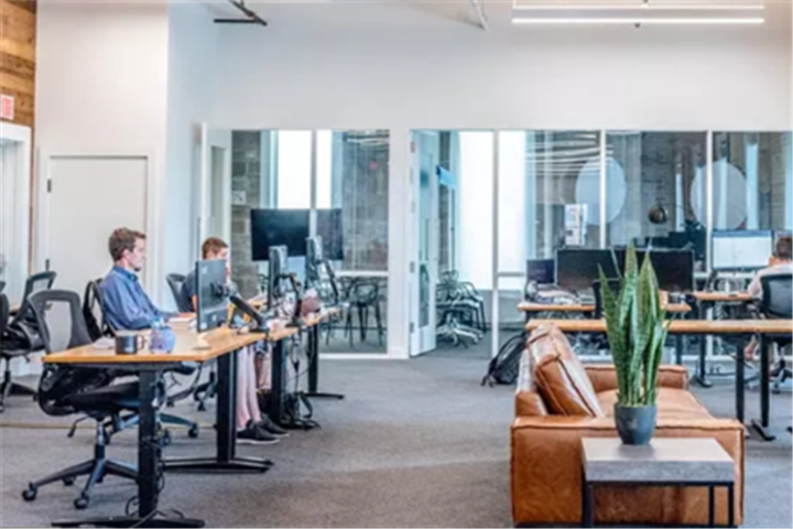 市场运营要靠CCD助力，进而完成数字化转型。