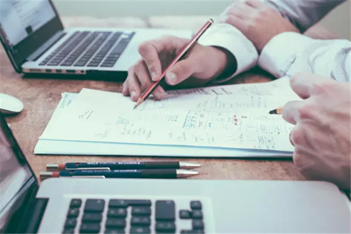 搭建toB客户画像，其实就是为客户打标签！