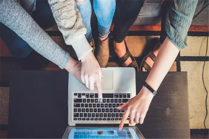 用户裂变是社群运营的核心目标，如何完成裂变是个难题。