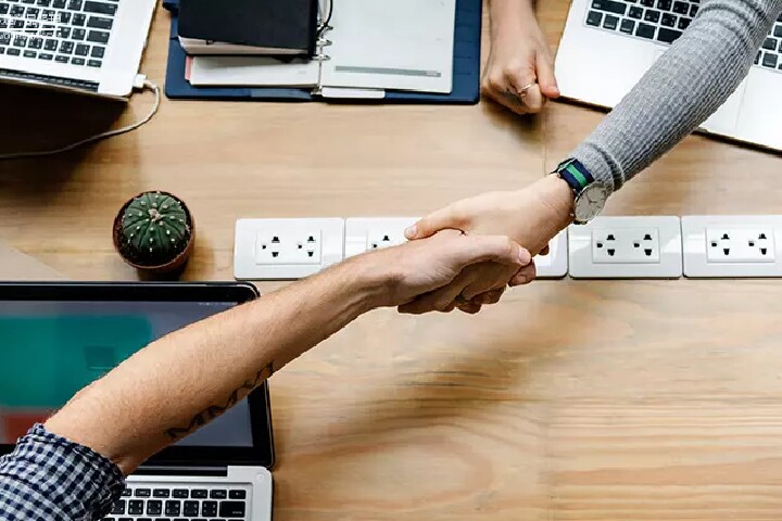 分析互联网信贷企业的“三驾马车”